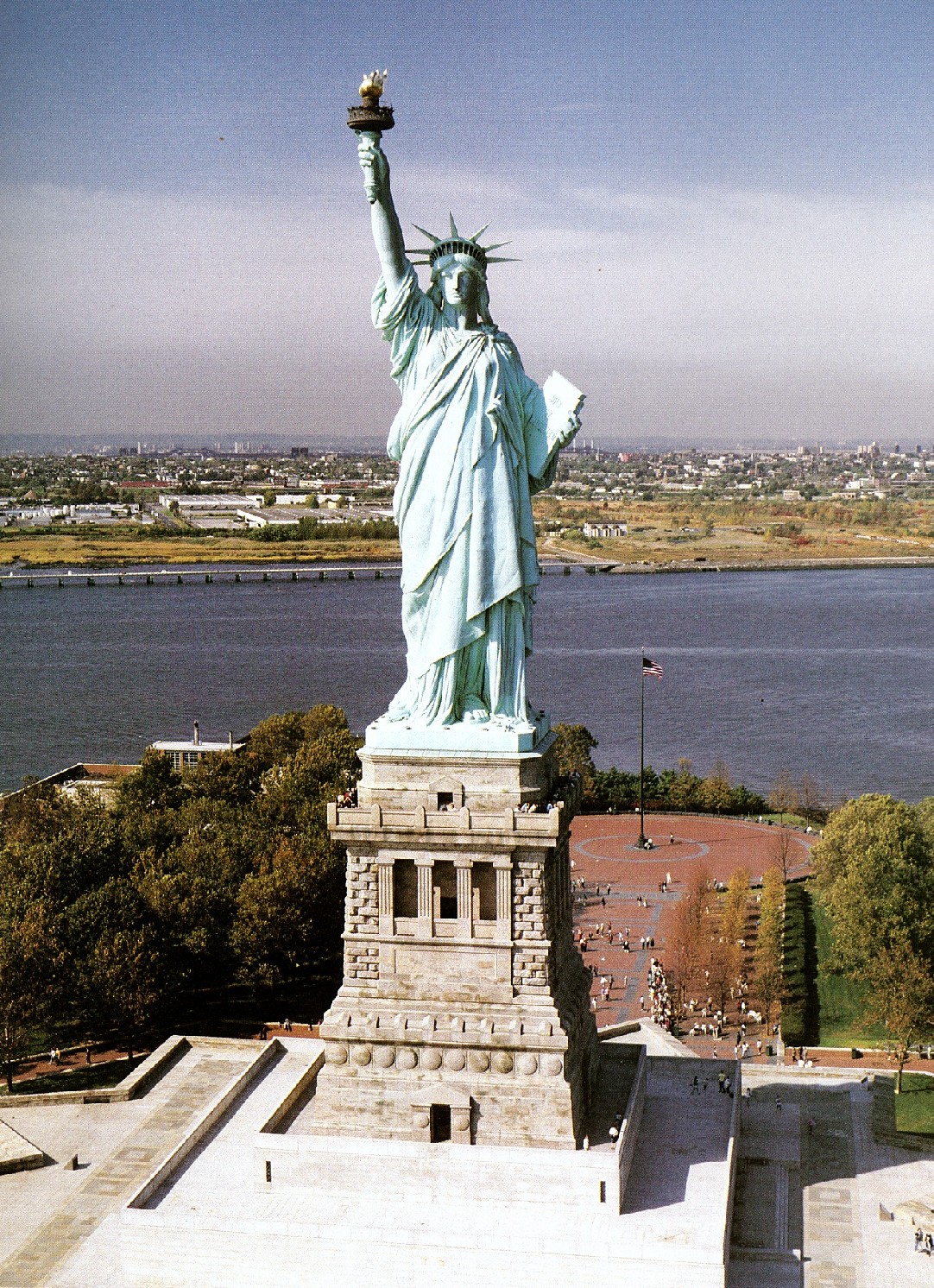 全商品オープニング価格 ニューヨーク ステンドグラス 自由の女神像100